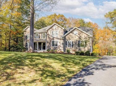 4245 WOODTHRUSH LN, BARBOURSVILLE, VA 22923