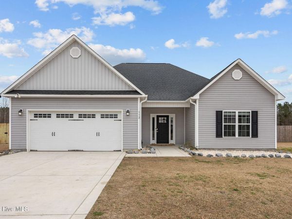 112 Village Creek Drive, Maysville, NC 28555