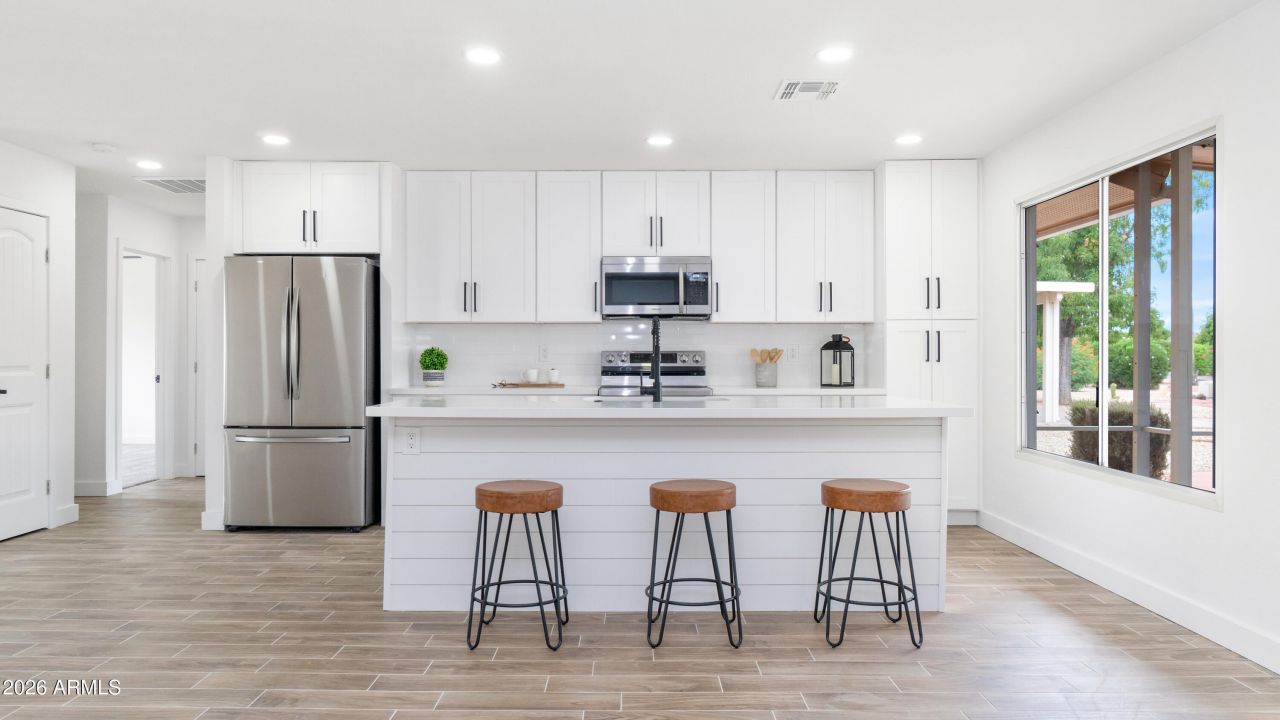 9635 W Appaloosa Drive, Sun City, AZ 85373 Main Photo