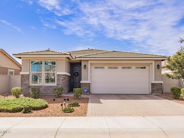 19633 W MONTECITO Avenue, Litchfield Park, AZ 85340