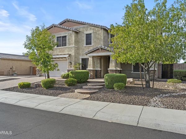 9382 W LOUISE Drive, Peoria, AZ 85383