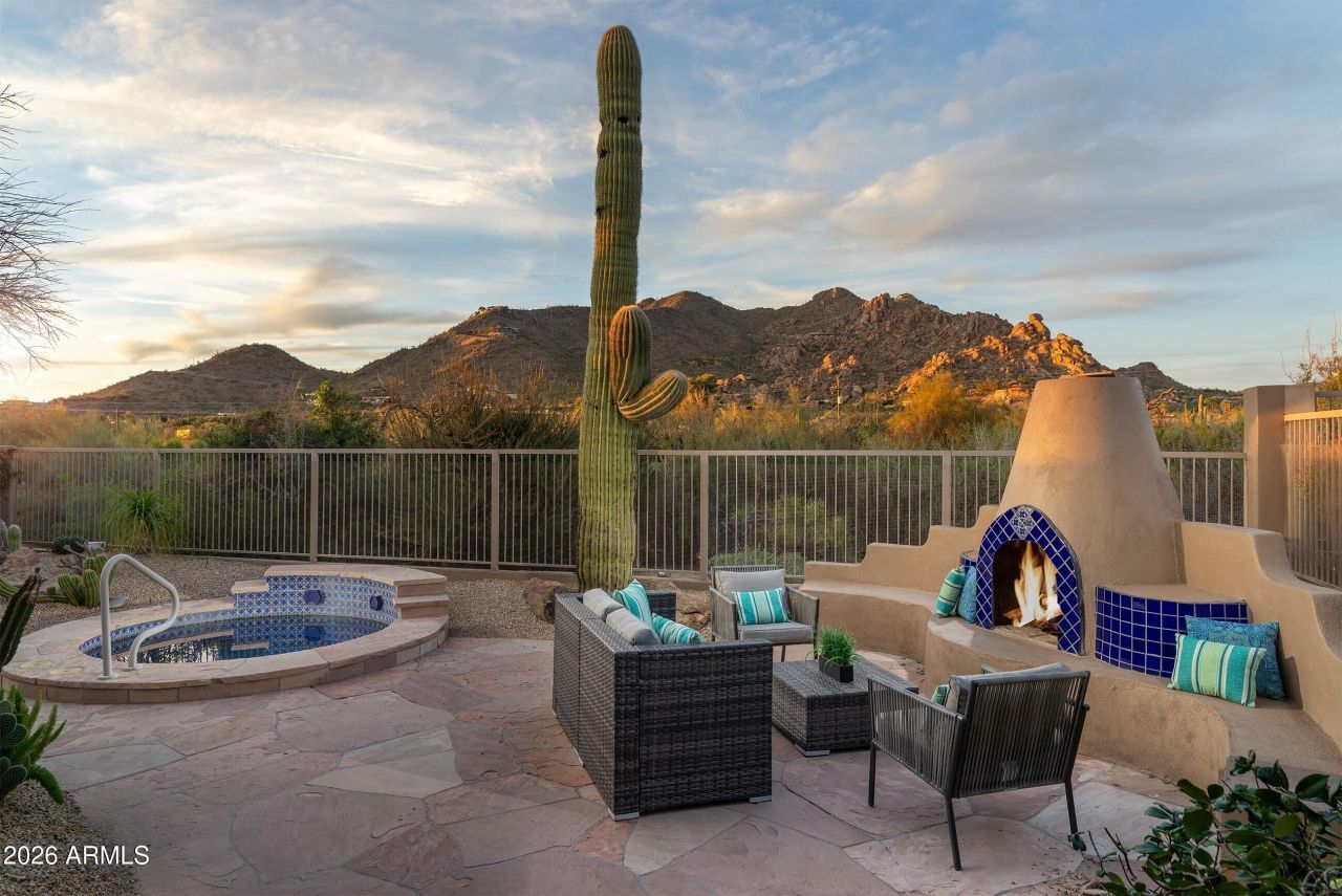 6770 E Nightingale Star Circle, Scottsdale, AZ 85266 Main Photo