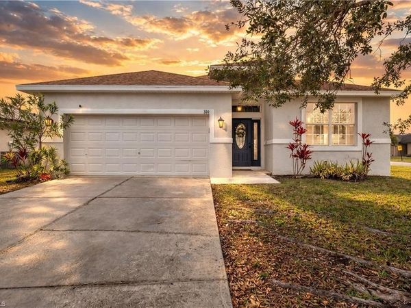 300 Shadow Lakes DR , LEHIGH ACRES, FL 33974