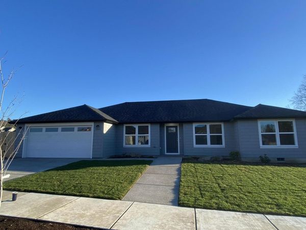 3360 Bryson Way, Medford, OR 97504