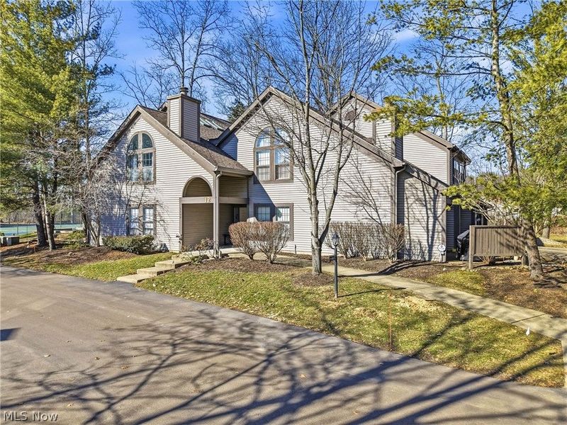 1183 Red Tail Hawk Drive, Unit 5, Boardman, OH 44512 Photo 1