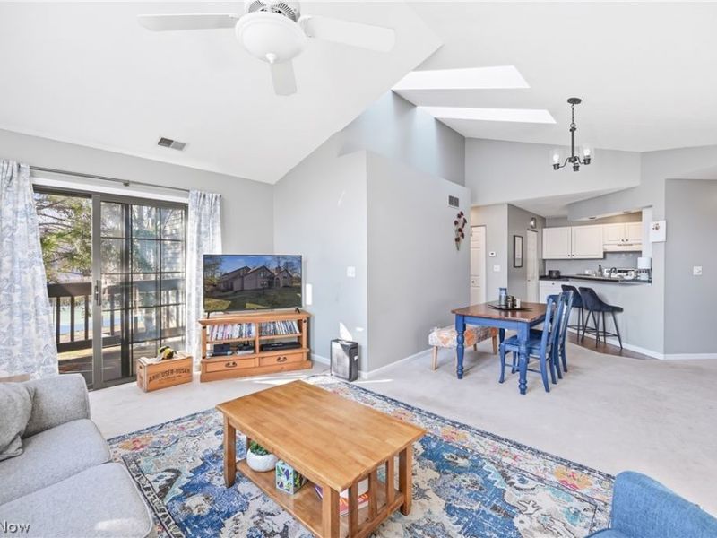 1183 Red Tail Hawk Drive, Unit 5, Boardman, OH 44512 Photo 14