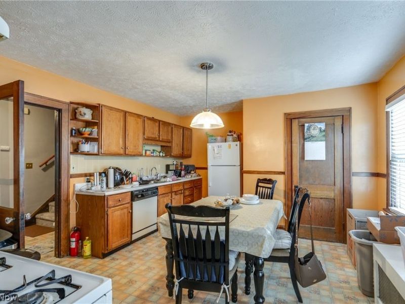 21840 Miller Avenue , Euclid, OH 44119 Photo 13