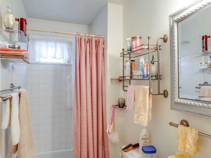 21840 Miller Avenue , Euclid, OH 44119 Photo 24