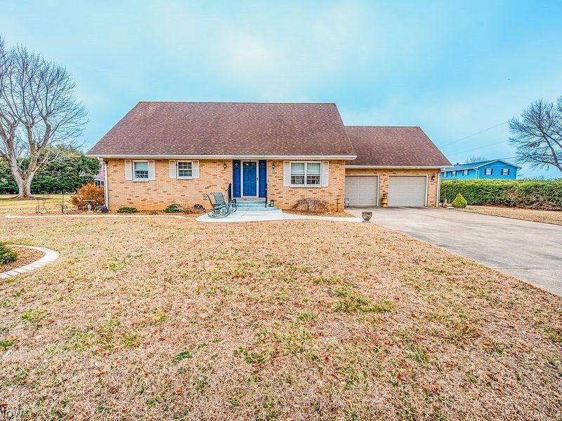 1809 Pennsylvania Avenue, Belpre, OH 45714 Photo 1