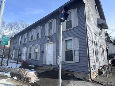 10761 Main Street , Unit 2, Clarence, NY 14031