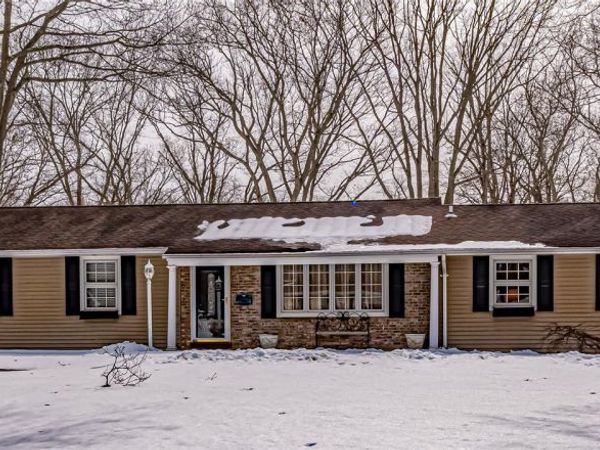 9 Storybook Lane , Saint James, NY 11780