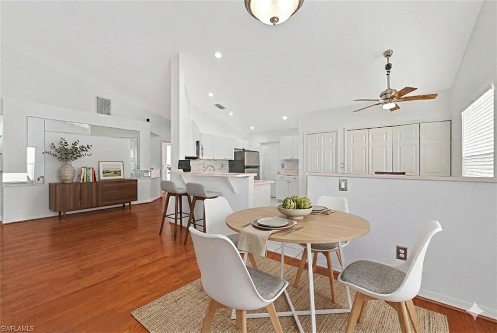9918 Las Casas Dr, Fort Myers, FL 33919 Photo