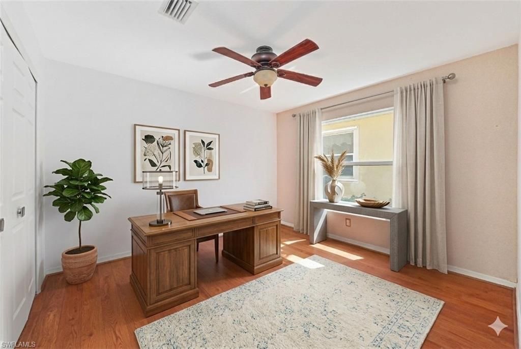 9918 Las Casas Dr, Fort Myers, FL 33919 Photo