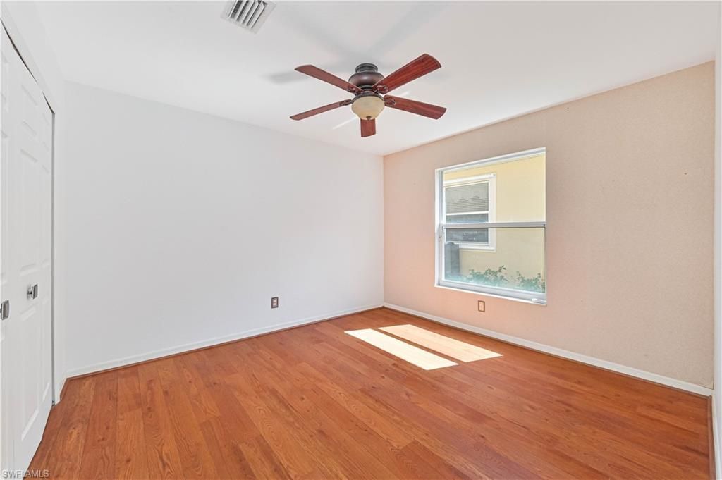 9918 Las Casas Dr, Fort Myers, FL 33919 Photo