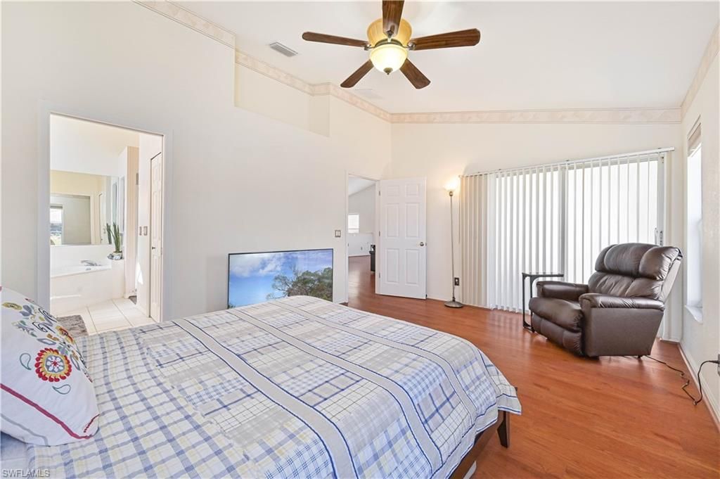 9918 Las Casas Dr, Fort Myers, FL 33919 Photo