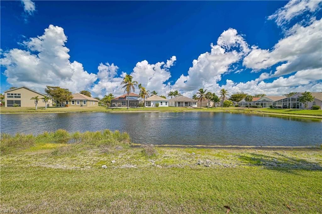 9918 Las Casas Dr, Fort Myers, FL 33919 Photo