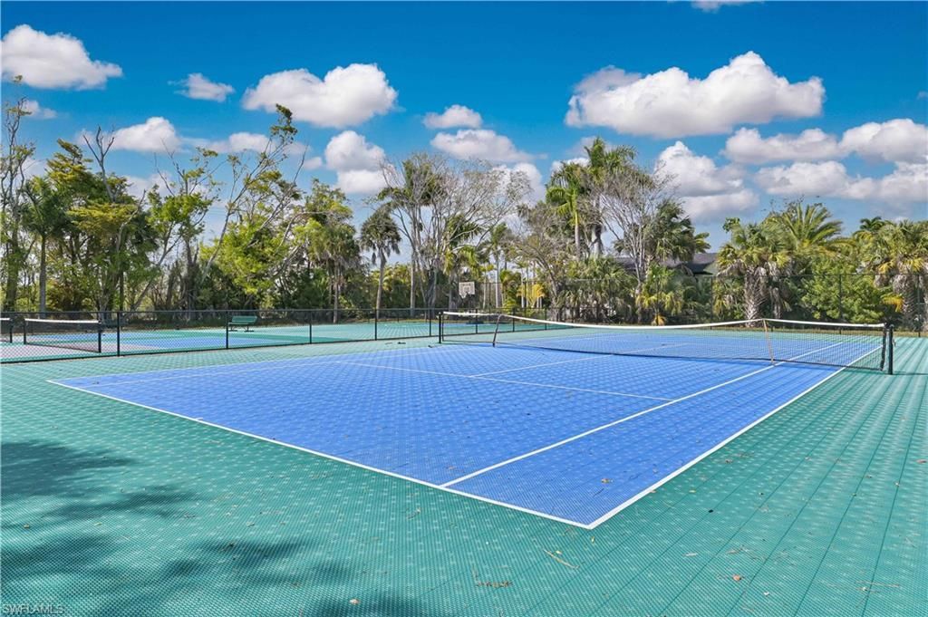 9918 Las Casas Dr, Fort Myers, FL 33919 Photo