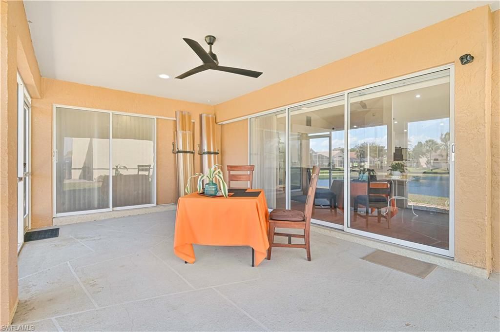 9918 Las Casas Dr, Fort Myers, FL 33919 Photo