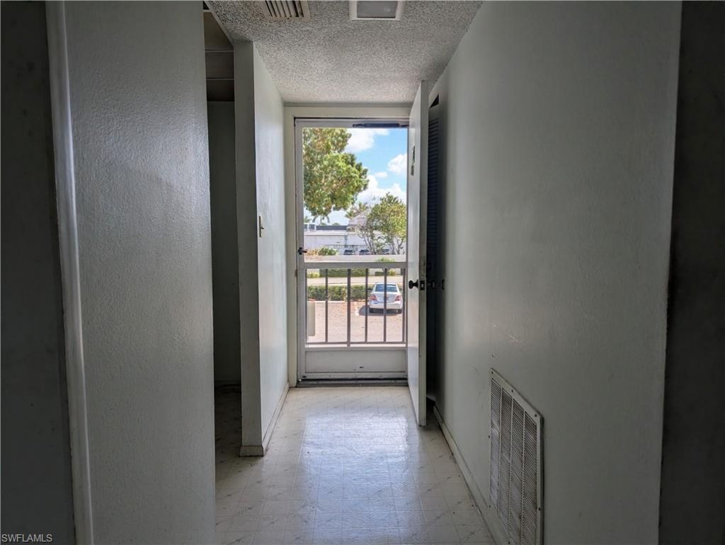 1747 Pebble Beach Dr, Unit 206, Fort Myers, FL 33907 Photo