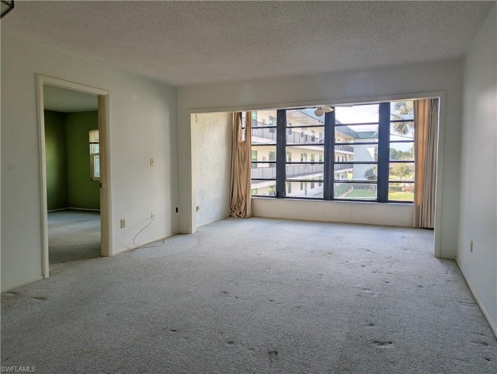 1747 Pebble Beach Dr, Unit 206, Fort Myers, FL 33907 Photo