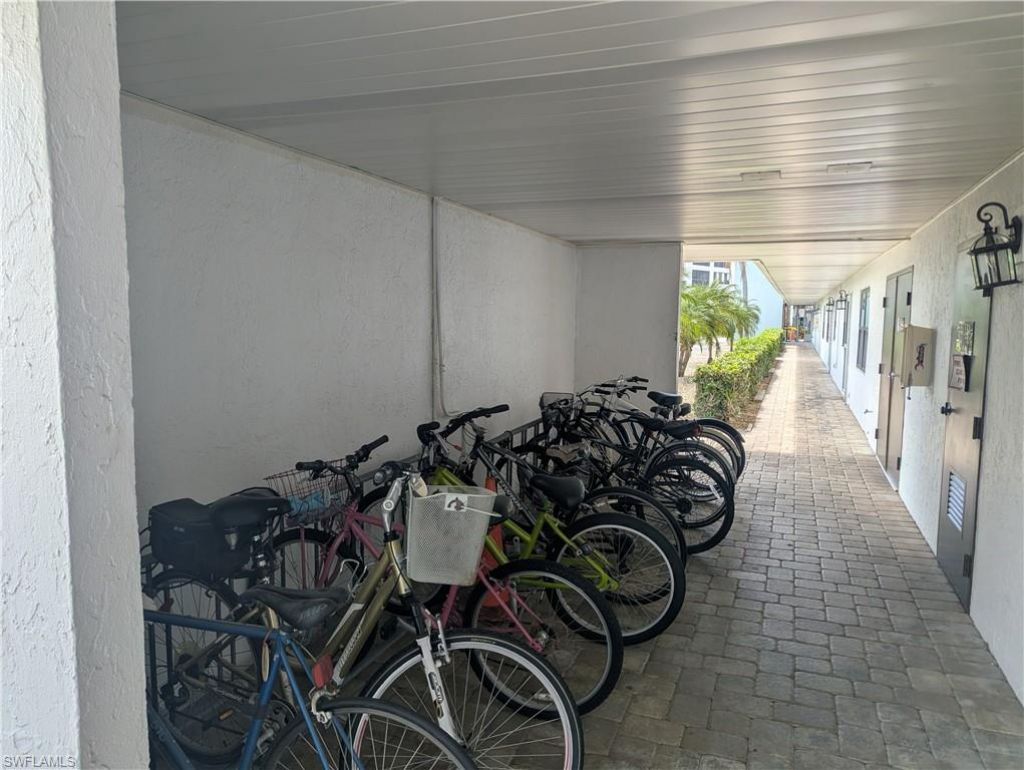 1747 Pebble Beach Dr, Unit 206, Fort Myers, FL 33907 Photo