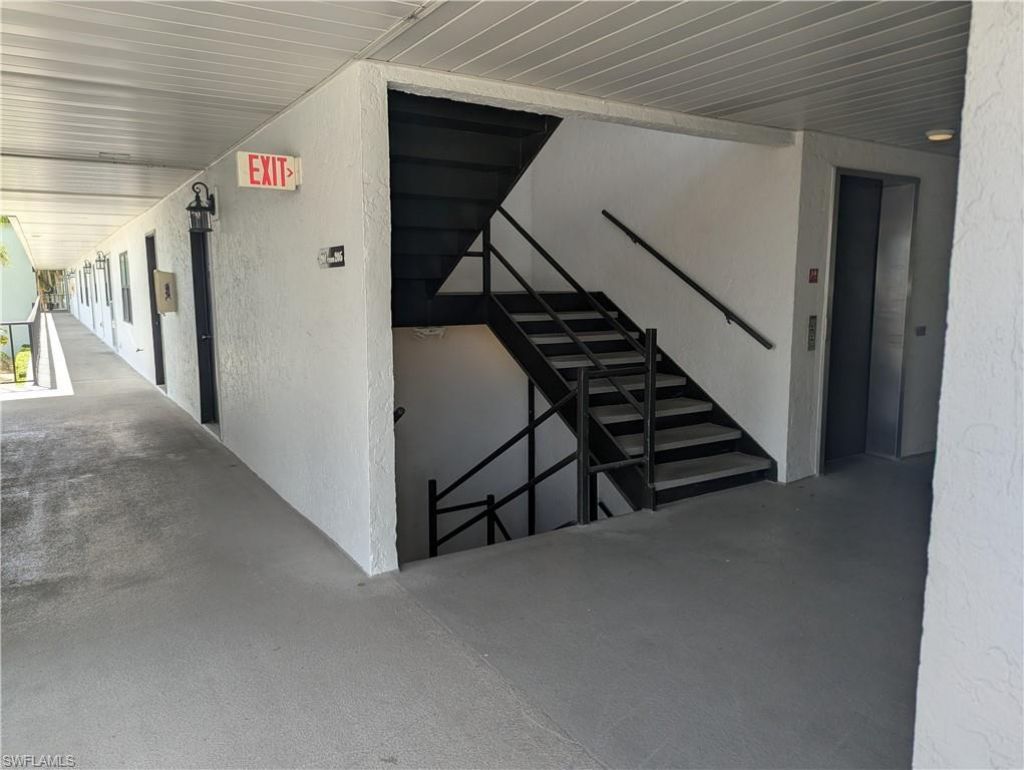 1747 Pebble Beach Dr, Unit 206, Fort Myers, FL 33907 Photo