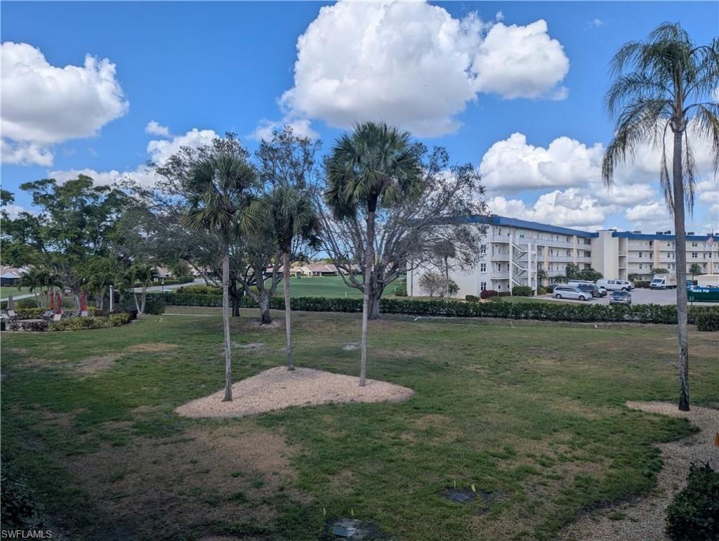 1747 Pebble Beach Dr, Unit 206, Fort Myers, FL 33907 Photo