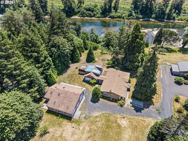 27090 STATE HIGHWAY 38, Scottsburg, OR 97473