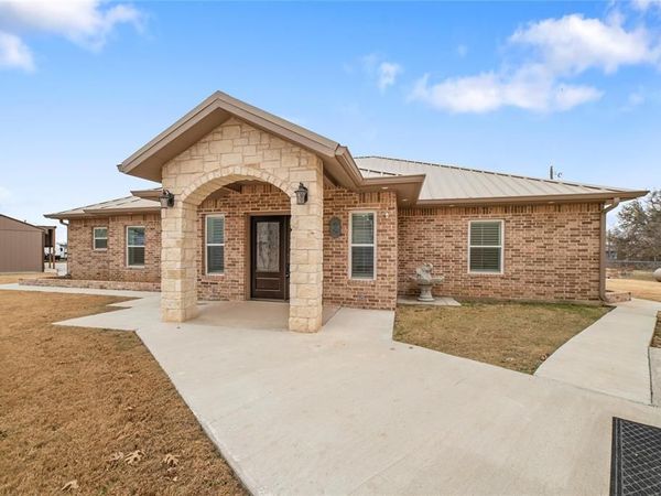241 E Circle Drive , Coleman, TX 76834