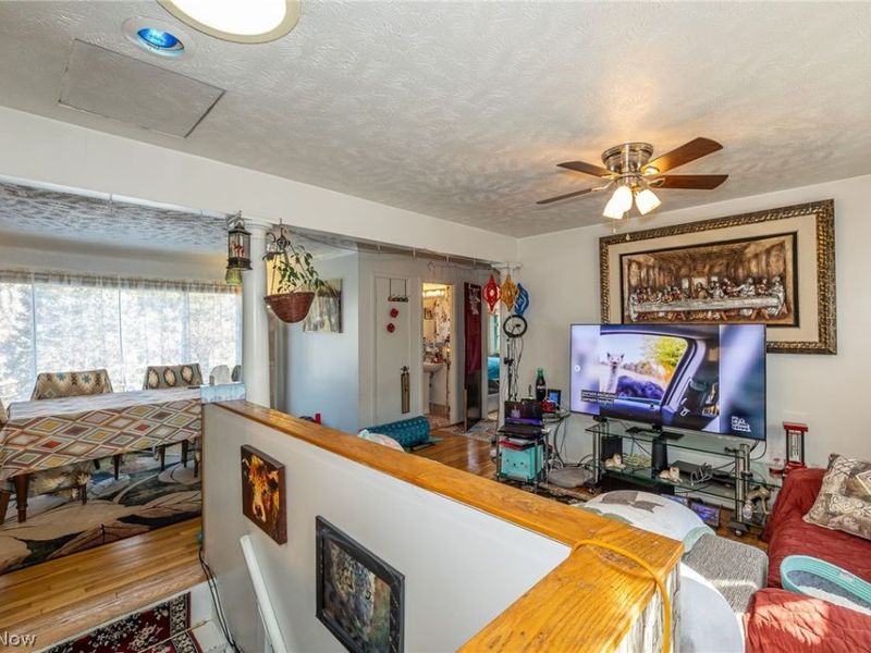 37891 Lake Drive , Avon, OH 44011 Photo 5