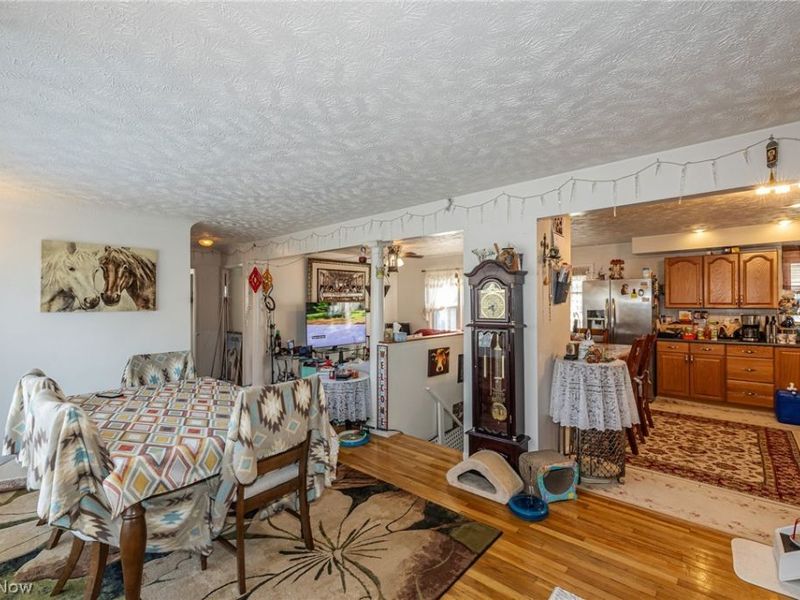 37891 Lake Drive , Avon, OH 44011 Photo 9