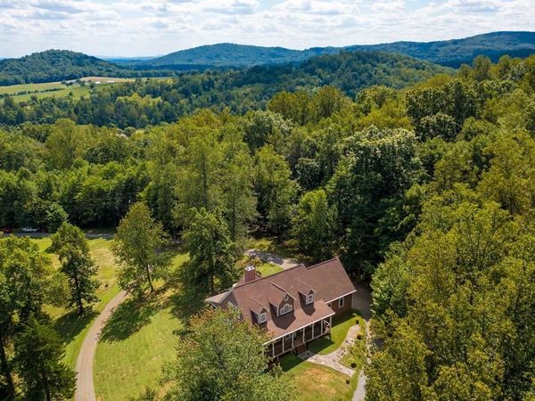431 BEAR RUN RD, STANARDSVILLE, VA 22973