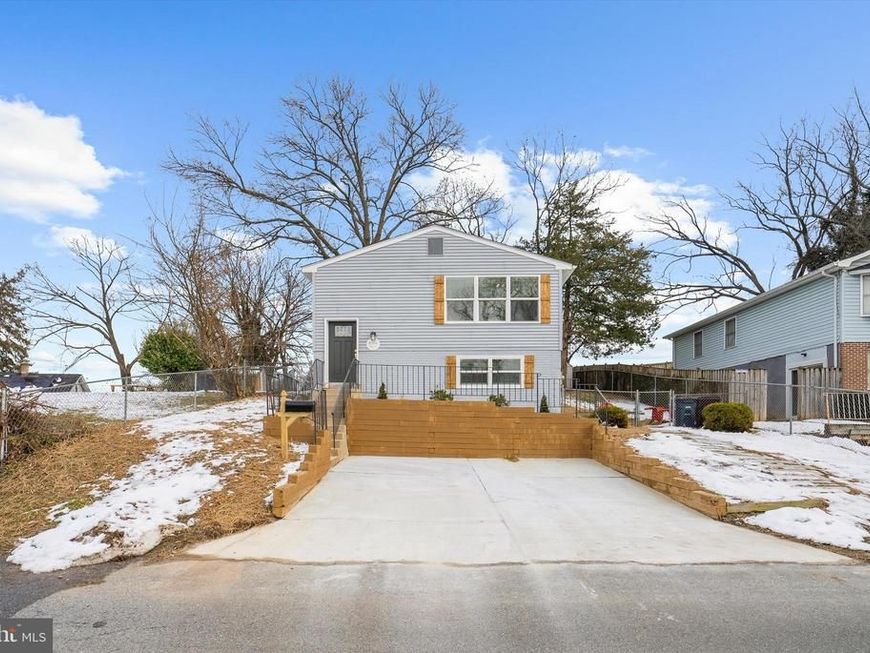 604 Elfin Avenue , Capitol Heights, MD 20743 Main Photo