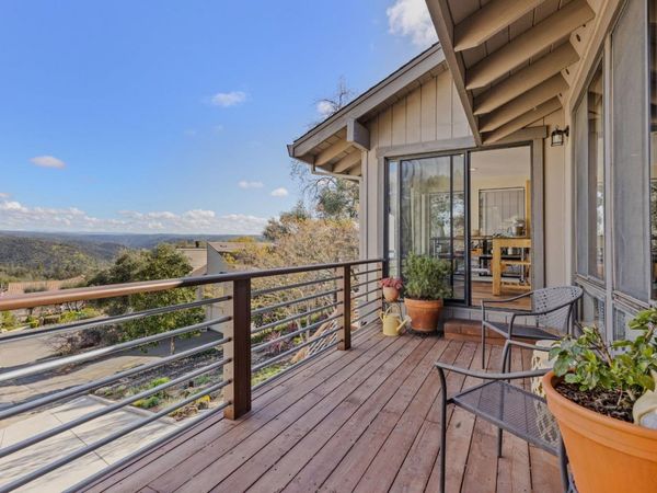 413 Orchard Ct, Auburn, CA 95603
