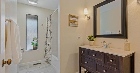 413 Orchard Ct, Auburn, CA 95603 Photo