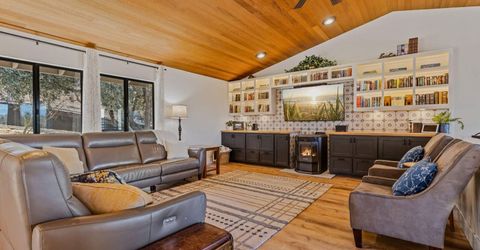 413 Orchard Ct, Auburn, CA 95603 Photo