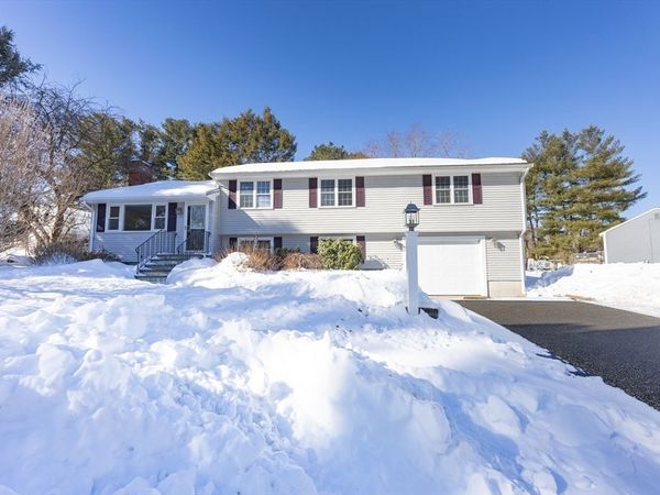 18 Northway St, Holliston, MA 01746