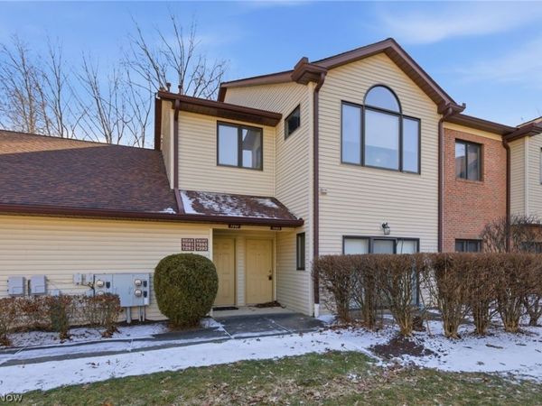 7283 Village Drive , Mentor, OH 44060