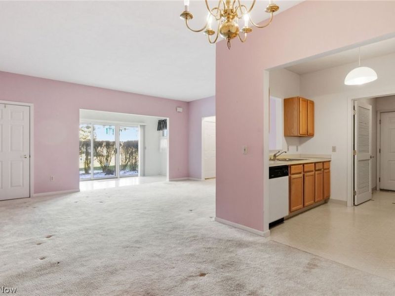 7283 Village Drive , Mentor, OH 44060 Photo 10