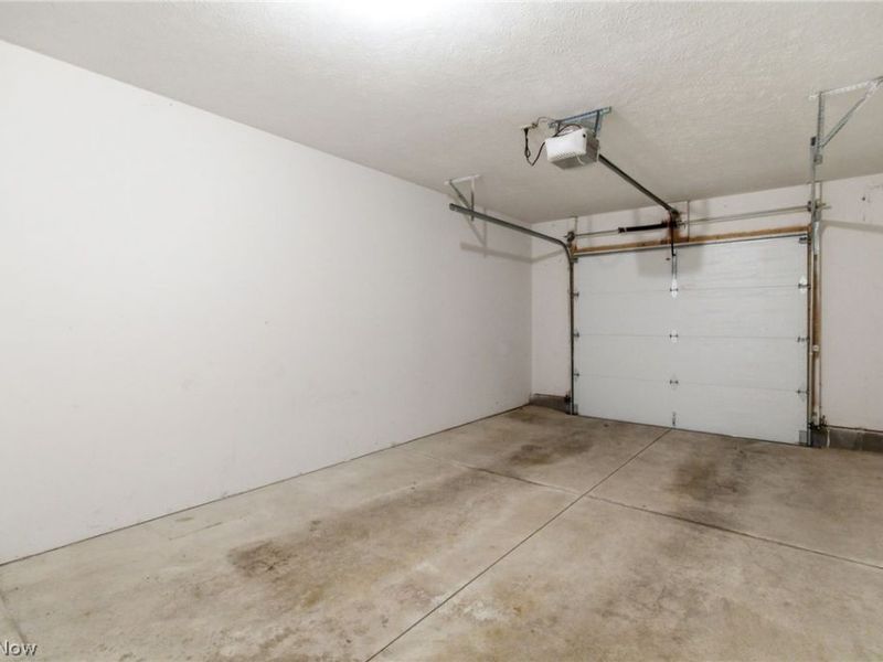 7283 Village Drive , Mentor, OH 44060 Photo 16