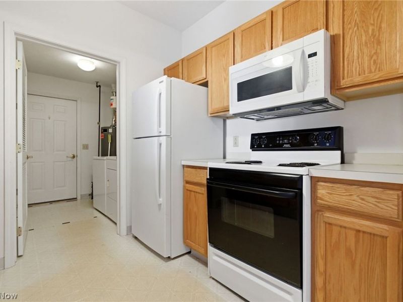 7283 Village Drive , Mentor, OH 44060 Photo 19