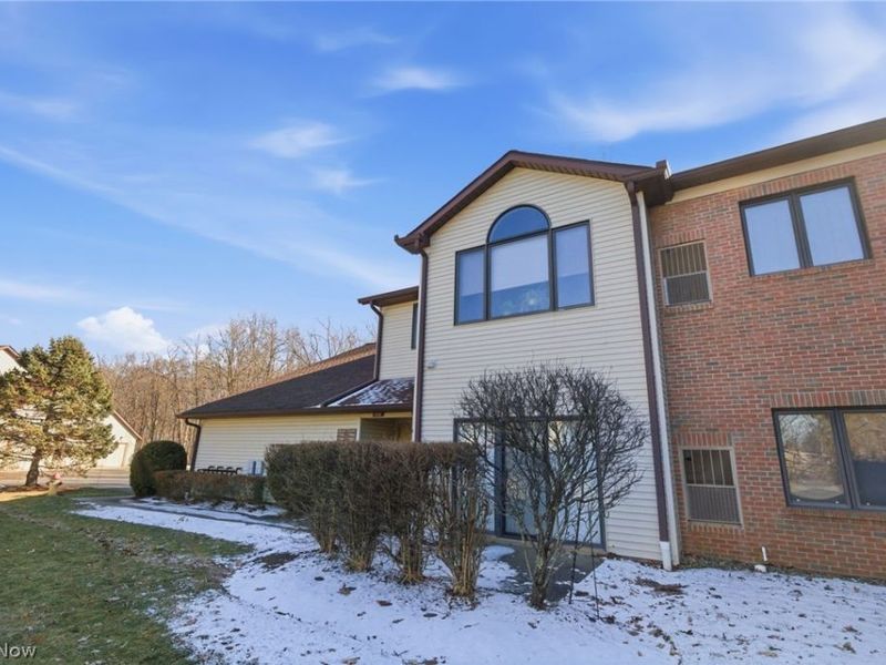 7283 Village Drive , Mentor, OH 44060 Photo 7