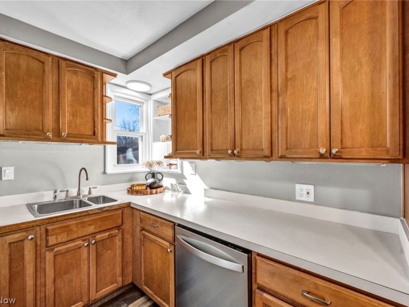 1240 Commonwealth Avenue, Mayfield Heights, OH 44124 Photo 19