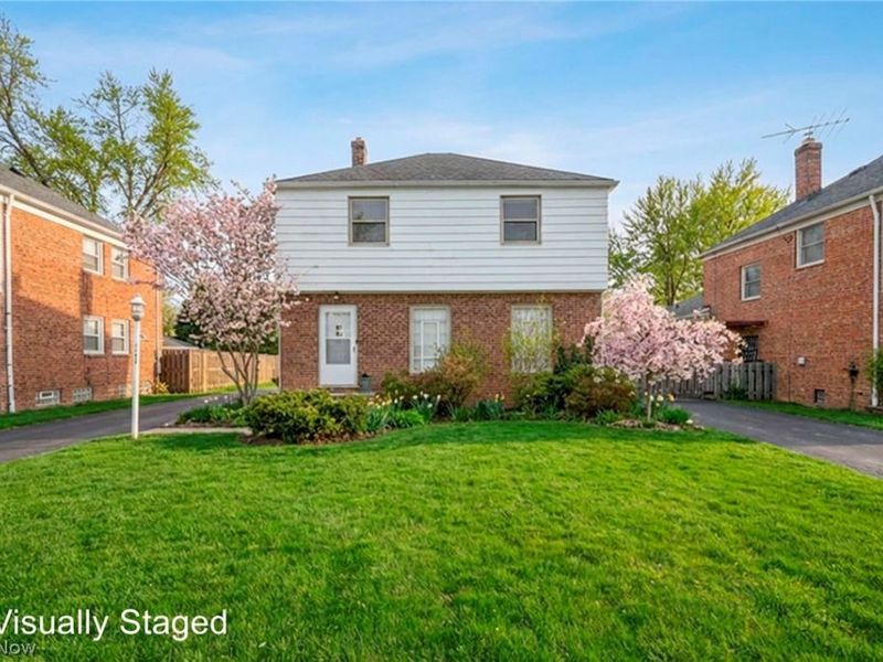 1240 Commonwealth Avenue, Mayfield Heights, OH 44124 Photo 2