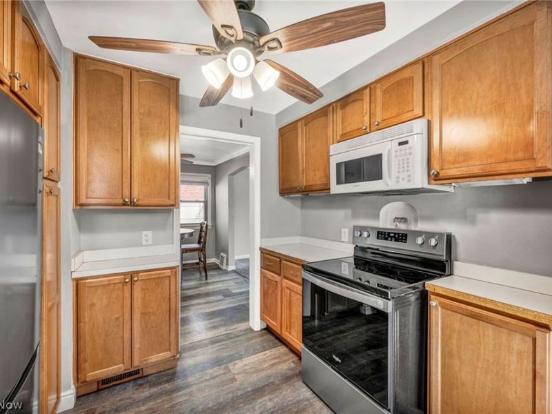 1240 Commonwealth Avenue, Mayfield Heights, OH 44124 Photo 20