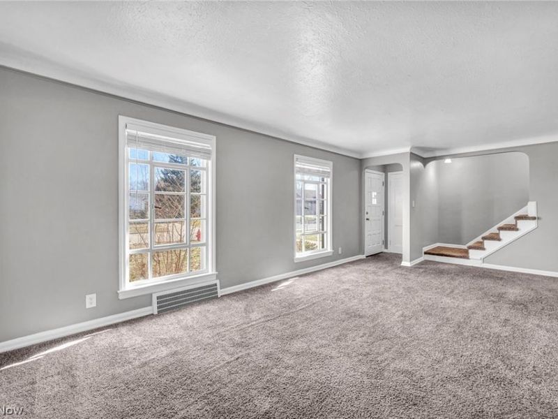 1240 Commonwealth Avenue, Mayfield Heights, OH 44124 Photo 8