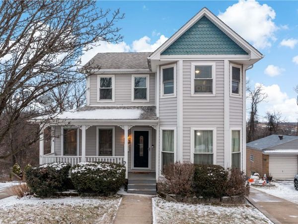 836 Lynda Ln , North Versailles, PA 15137