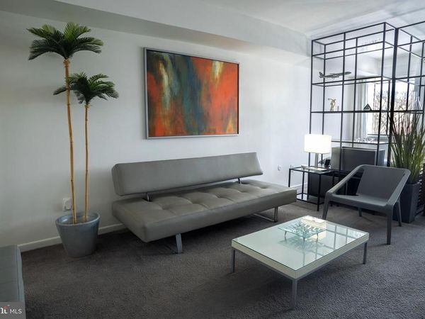 F20 AVON DRIVE, EAST WINDSOR, NJ 08520