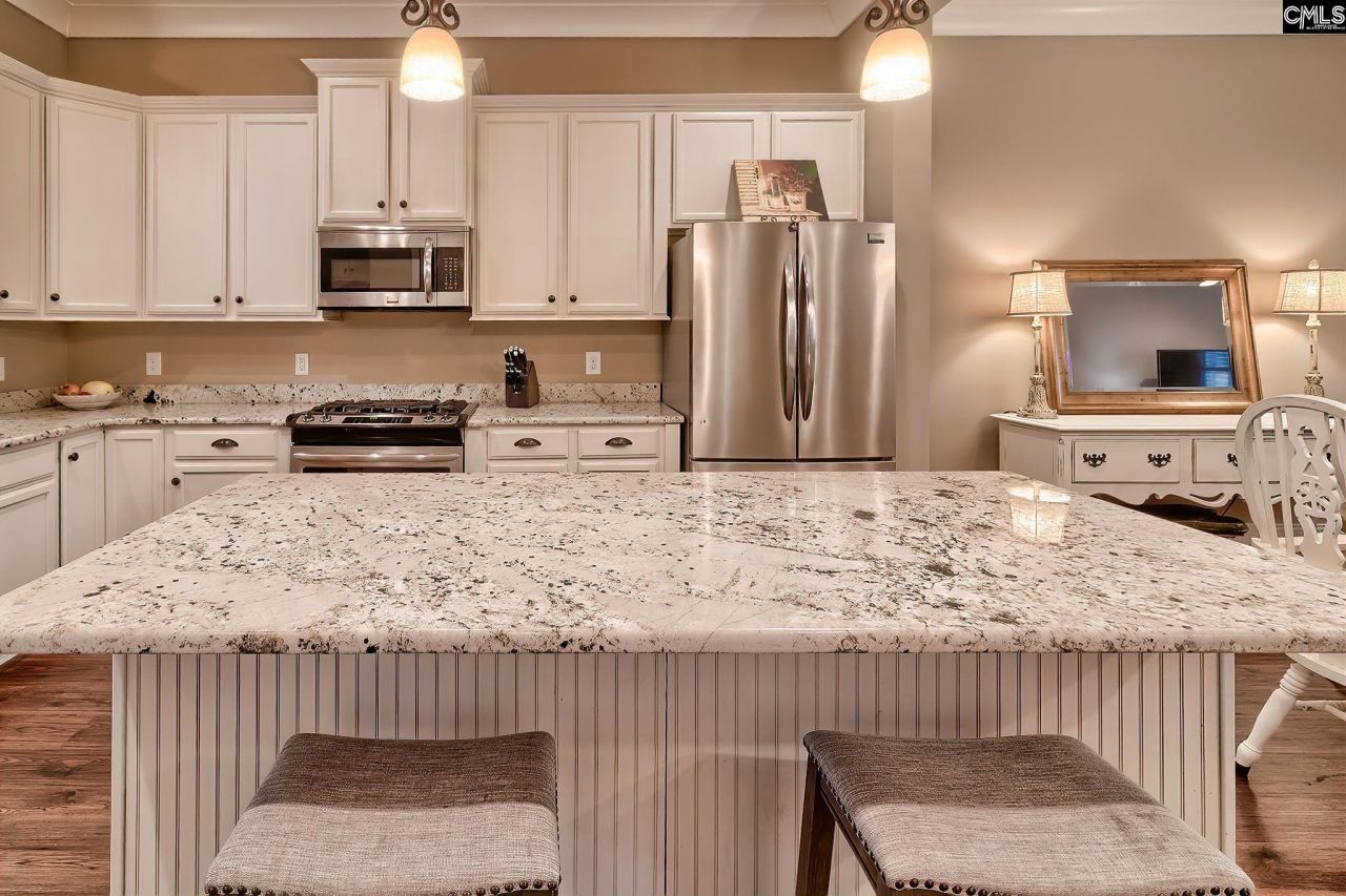 240 Waterstone Drive  Photo 10