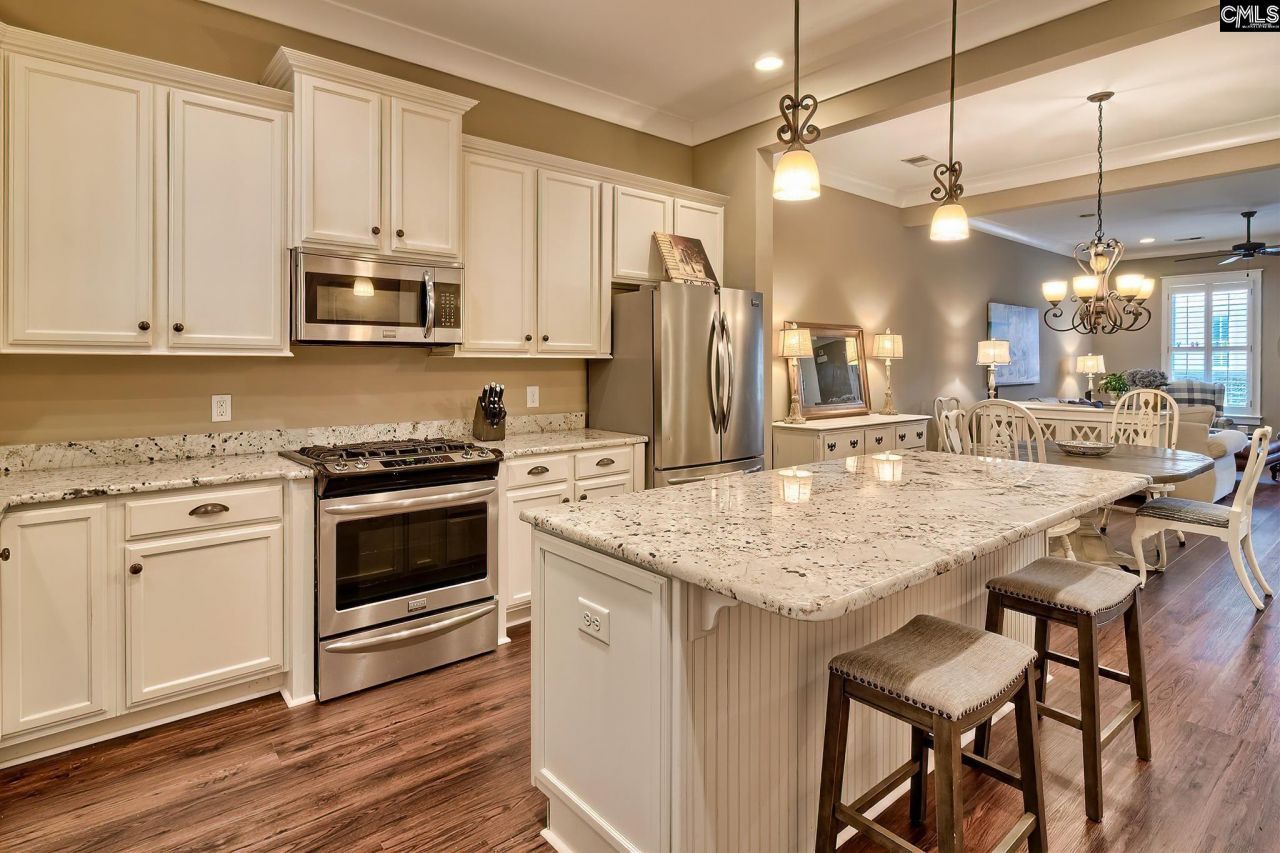 240 Waterstone Drive  Photo 11